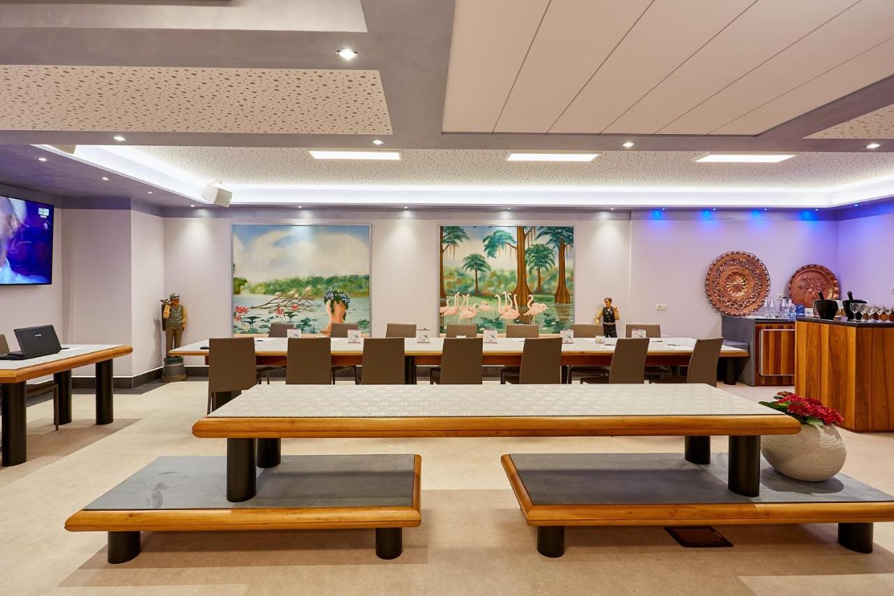 Hotel Villa Lilla 데센자노델가르다 외부 사진