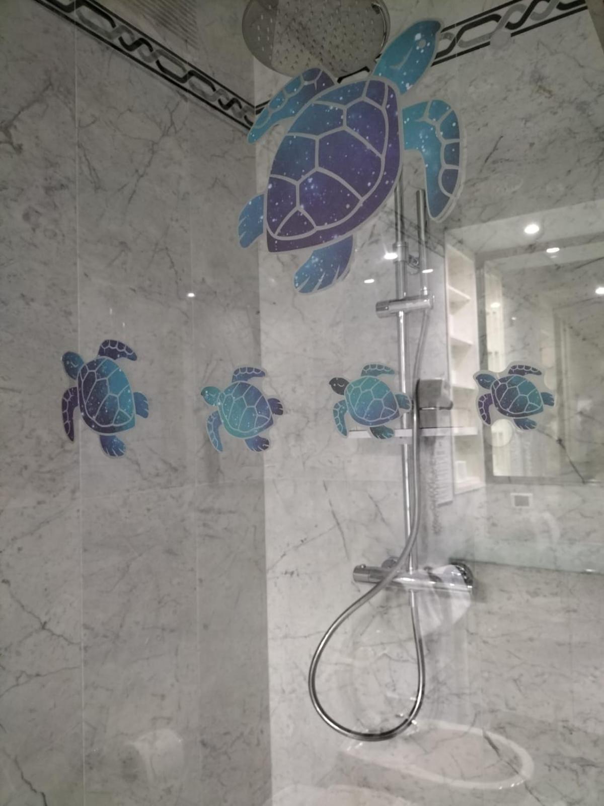 Hotel Villa Lilla 데센자노델가르다 외부 사진